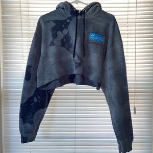 Cropped tie dye hoodie